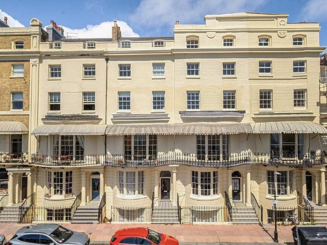 Flat for sale in Brunswick, Brighton & Hove