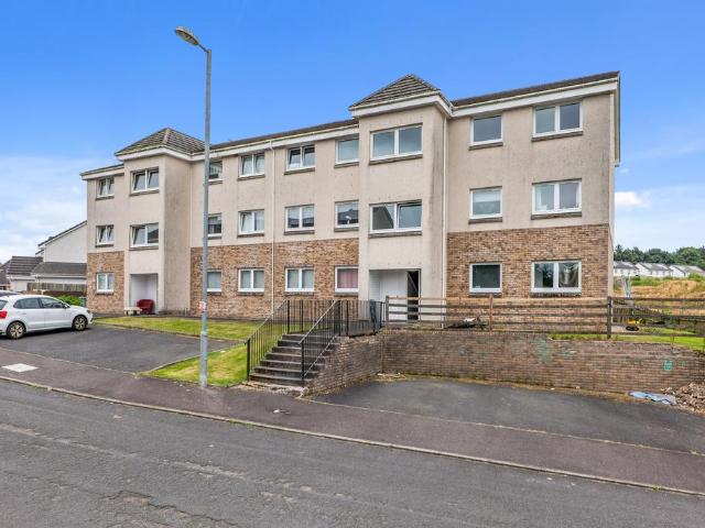Flat for sale in Lesmahagow, Scotland