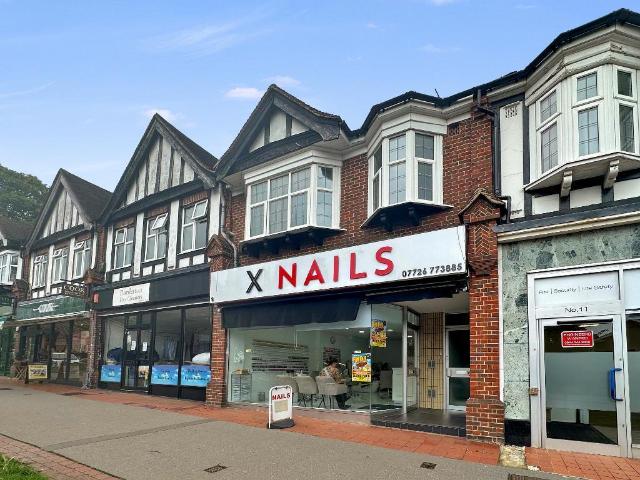 Flat for sale in Sanderstead, Sanderstead