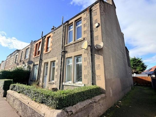 Flat for sale in Aberhill, Methil