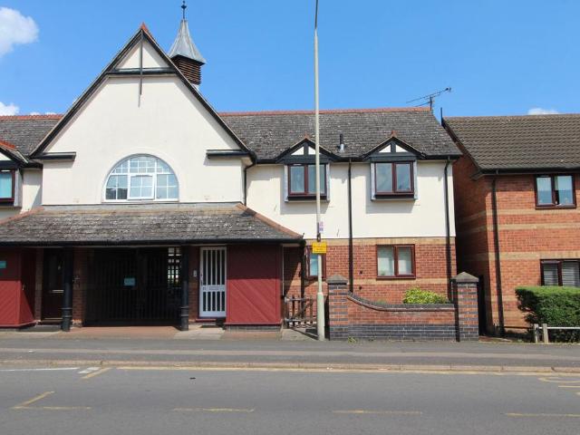 Flat for sale in South Wigston, Wigston Magna