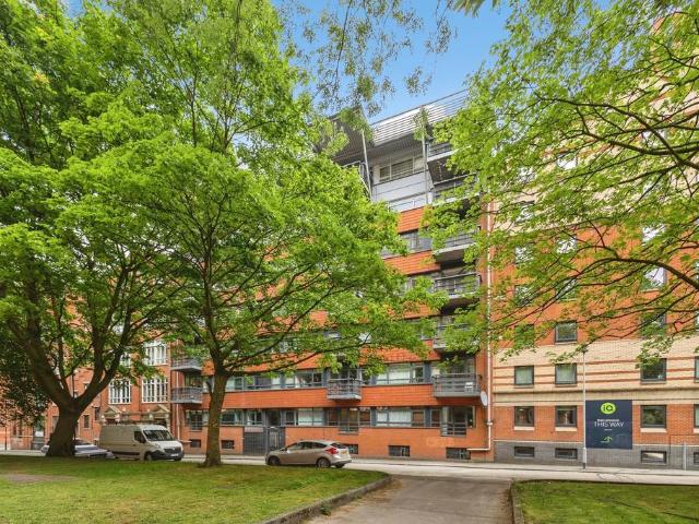 Flat for sale in City Centre, Georgia