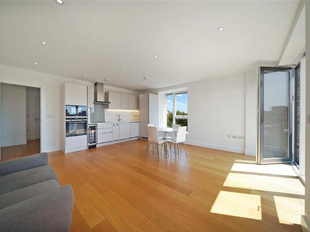 Flat for sale in Kensal Town, Maida Vale