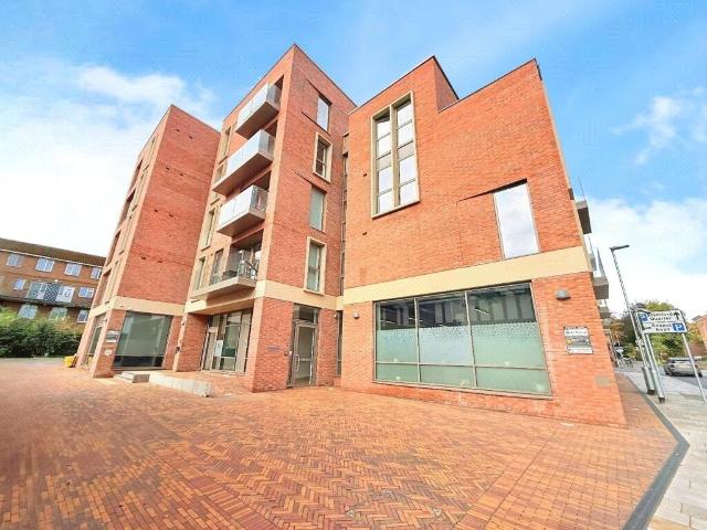 Flat for sale in Trafford Park, Greater Manchester