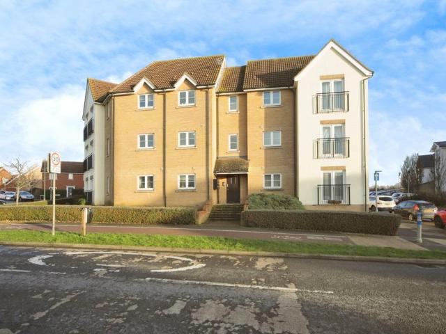 Flat for sale in Combs Ford, Bedingfield