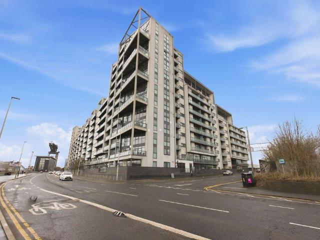 Flat for sale in Sandyford, Scotland