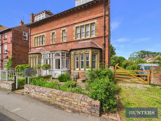 Flat for sale in The Pastures, Filey