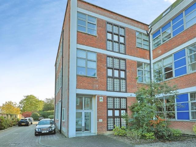 Flat for sale in Heigham Grove, Norwich