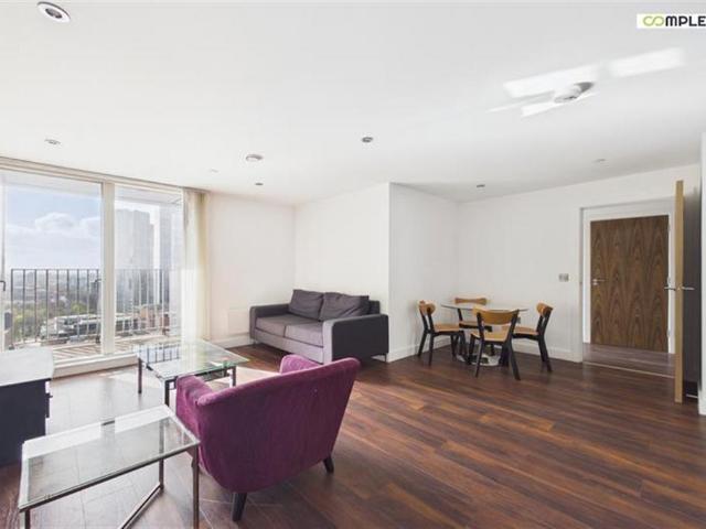 Flat for sale in City Centre, Georgia
