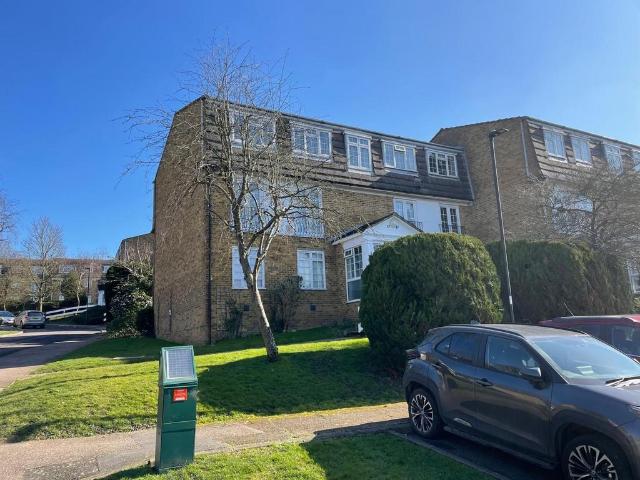 Flat for sale in Greater London