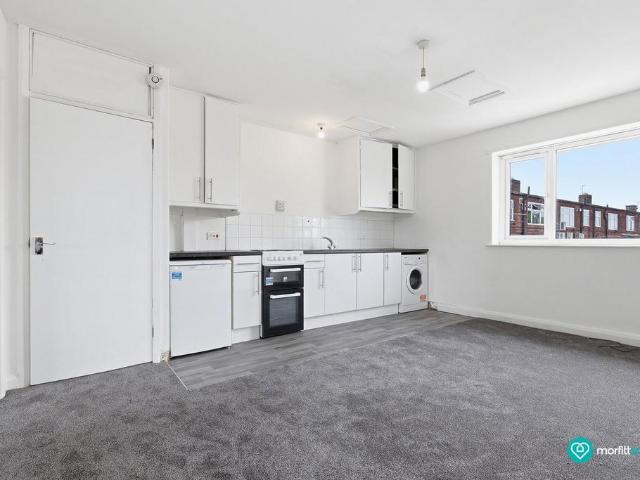 Flat for sale in Gleadless, South Yorkshire