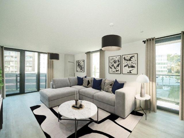 Flat for sale in Farnborough, Hampshire