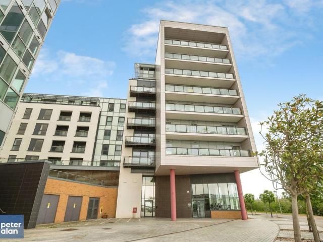 Flat for sale in Cardiff International Sports Village, Falcon Lodge