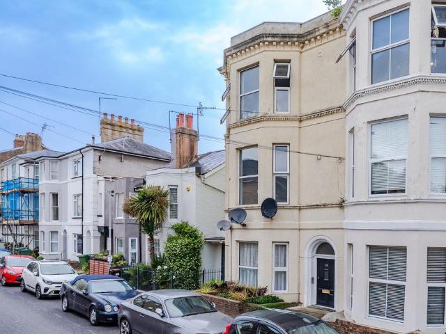 Flat for sale in St James, Sandown Park