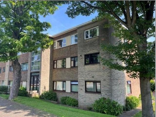 Flat for sale in Whirlow, South Yorkshire