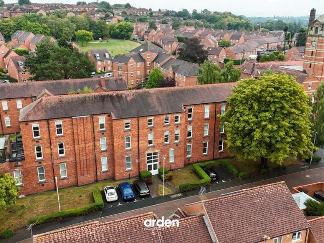Flat for sale in Wordsley, West Midlands