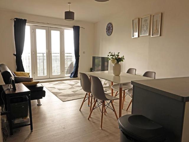 Flat for sale in Slough, Isle Of Man