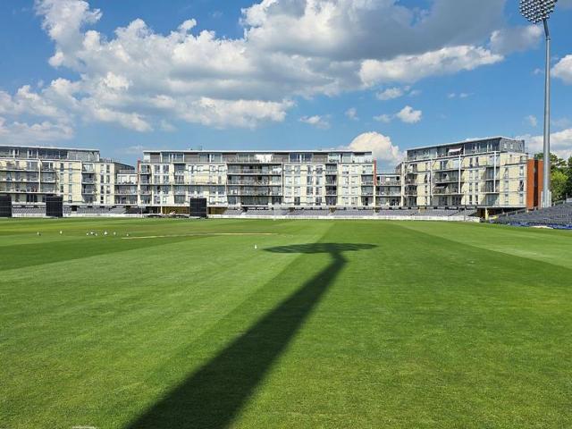 Flat for sale in Feckenham, City Of Bristol