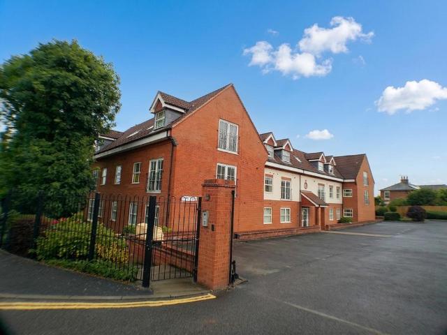 Flat for sale in Barton In Fabis, East Midlands