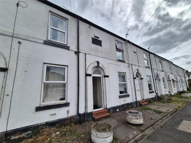Flat for sale in Whitecross, Warrington