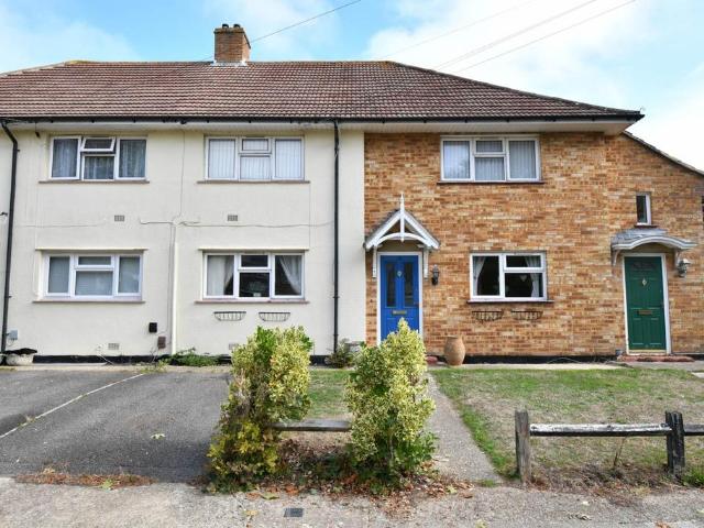 Flat for sale in Rowner, Gosport