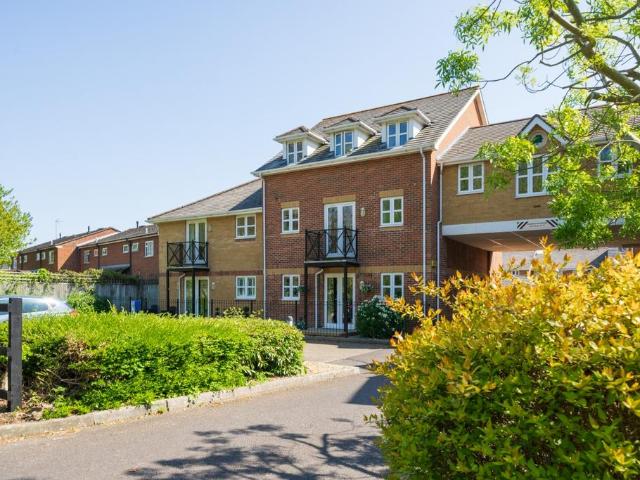 Flat for sale in Fareham