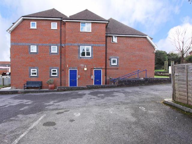 Flat for sale in Ludgershall, Wiltshire