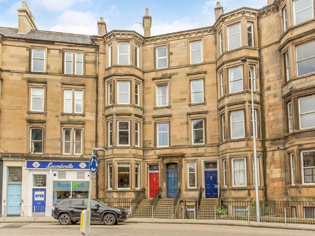 Flat for sale in Merchiston, Scotland