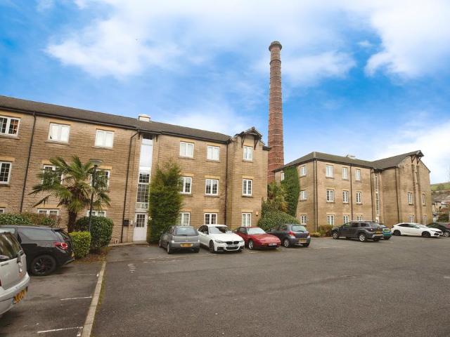 Flat for sale in Irwell Vale, Lancashire
