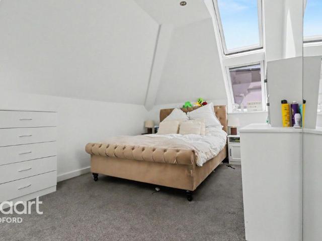 Flat for sale in Cauldwell, Bedford