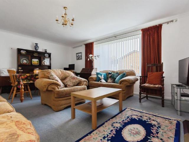 Flat for sale in Yardley Wood, West Midlands