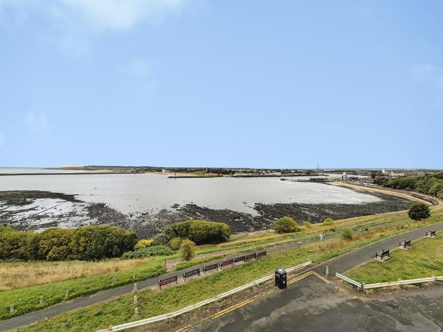 Flat for sale in Tynemouth, North Tyneside