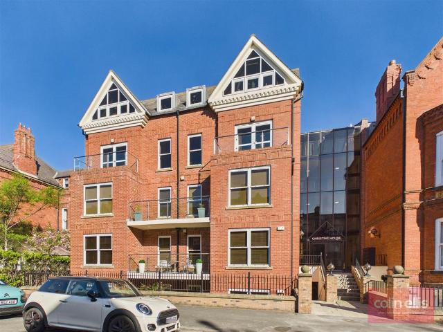 Flat for sale in South Cliff, Kepwick