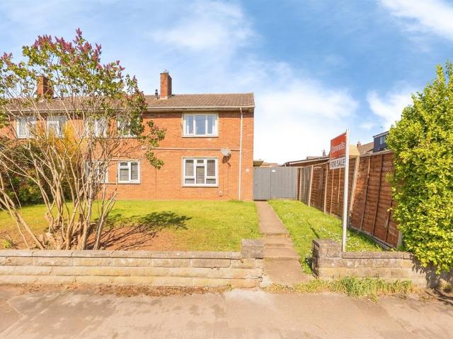 Flat for sale in Cadbury Heath, South Gloucestershire