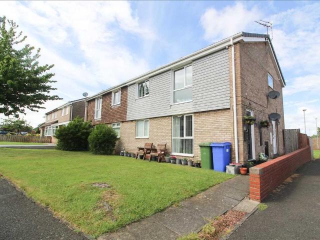 Flat for sale in Eastfield, Cramlington