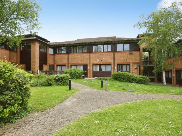 Flat for sale in North Fareham, Fareham