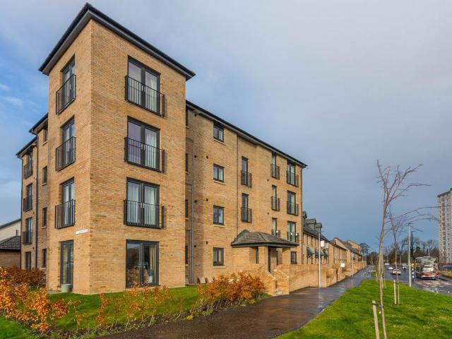Flat for sale in Greendykes, Craigmillar