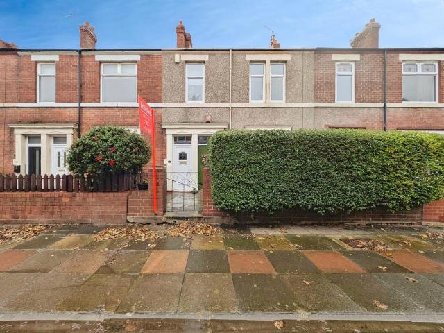 Flat for sale in Preston, North Shields