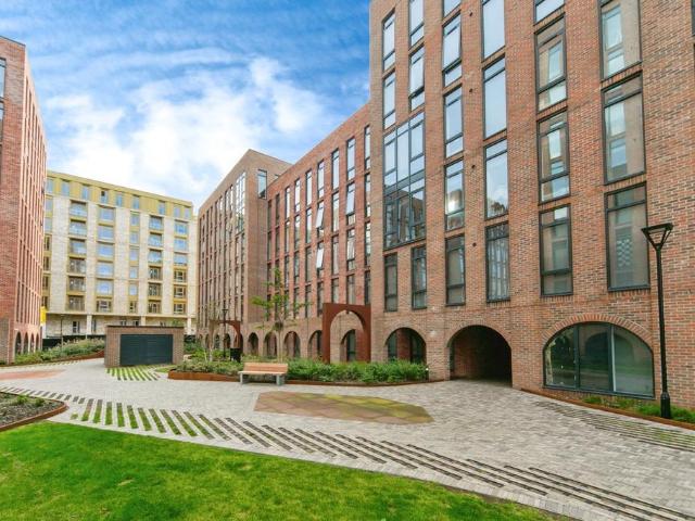 Flat for sale in Baltic Triangle, Calderstones