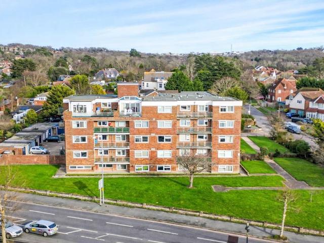 Flat for sale in Silverhill, Guestling Green