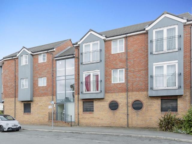 Flat for sale in Barton, Leicestershire