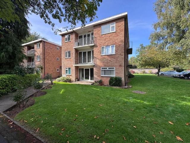 Flat for sale in Brownshill Green, Coventry
