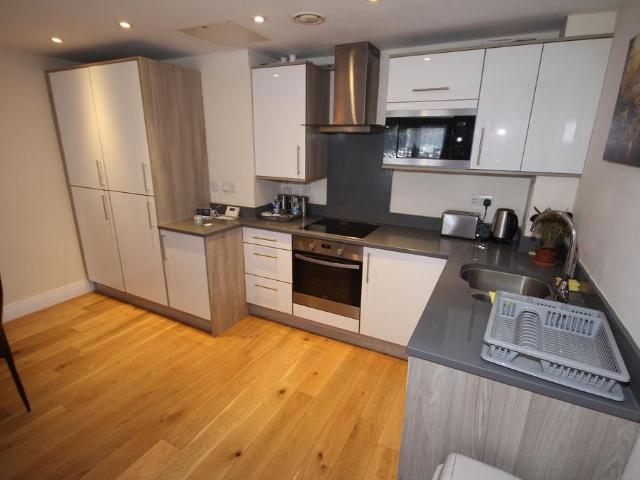 Flat for sale in West Drayton, Greater London