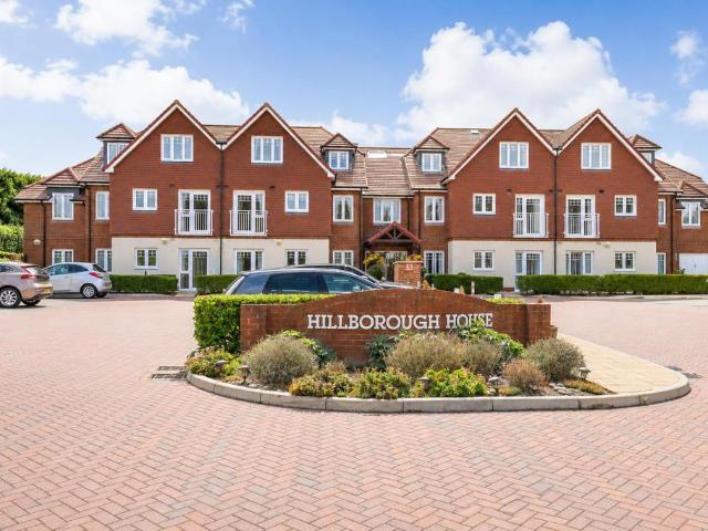 Flat for sale in Glenleigh Park, Heathlands