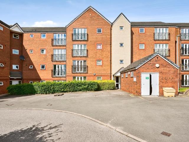 Flat for sale in West Midlands