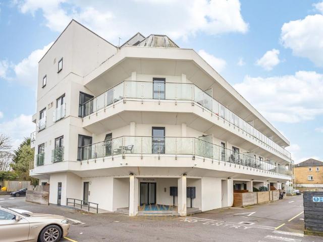 Flat for sale in Three Bridges, Glynde