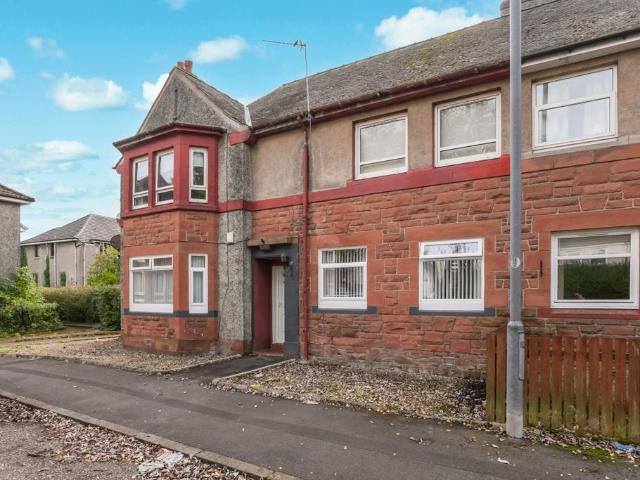 Flat for sale in Victory Gardens, Renfrew