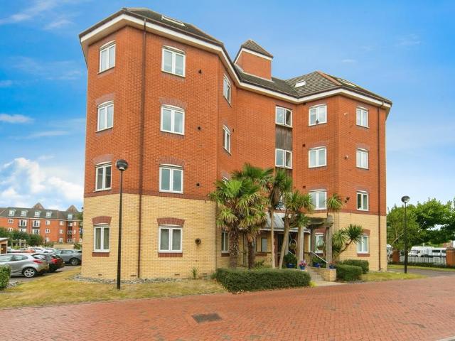 Flat for sale in Baltic Triangle, Calderstones
