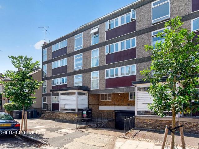 Flat for sale in Isle Of Man