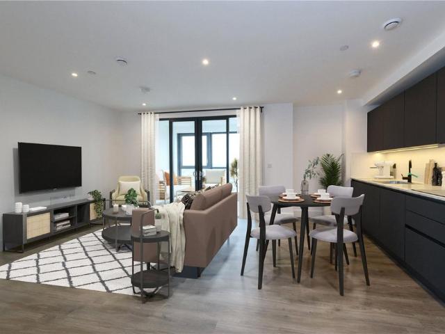 Flat for sale in London Borough of Croydon, Greater London